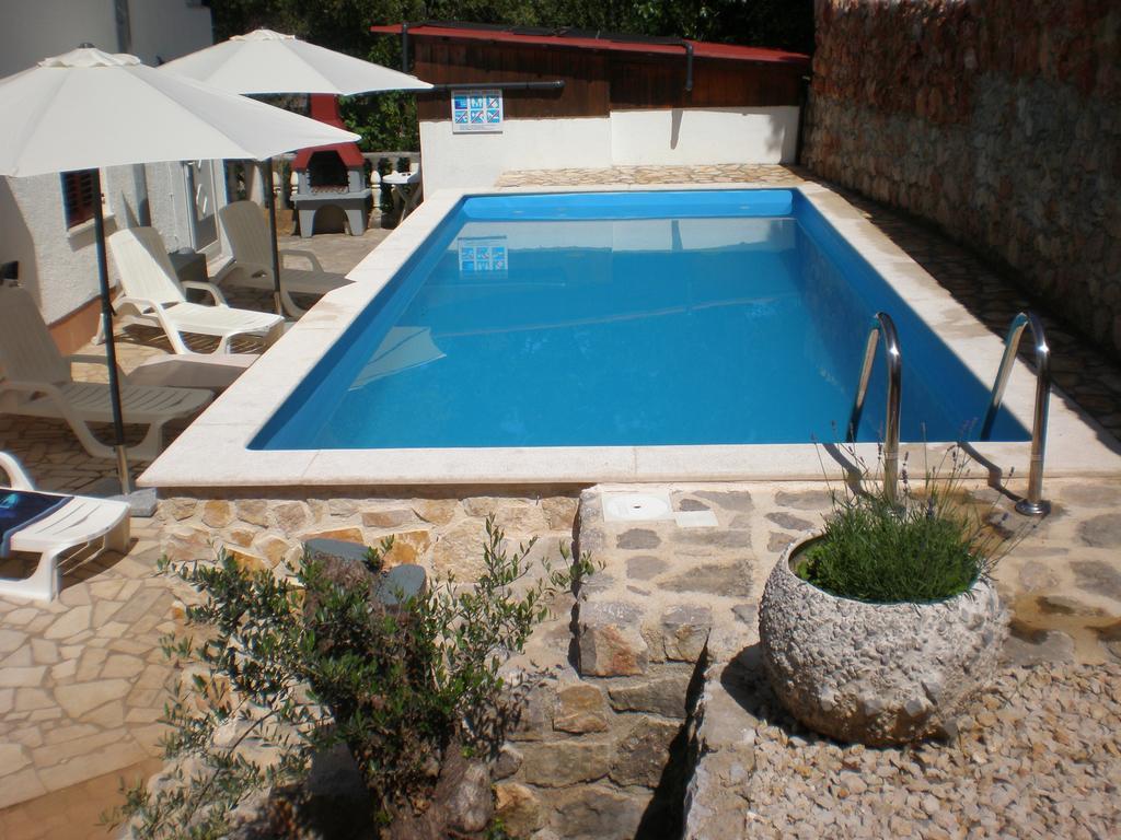 ריסיקה Apartments Seka מראה חיצוני תמונה